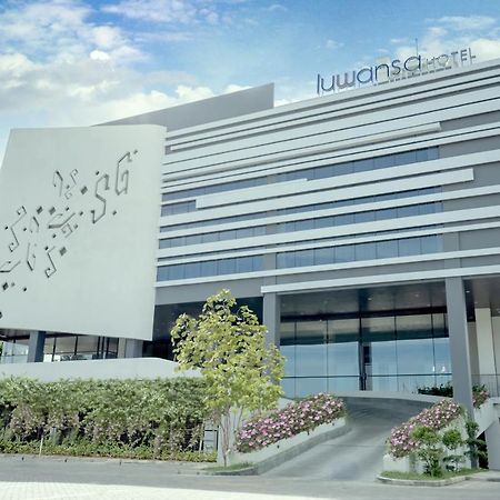 Luwansa Hotel And Convention Center مانادو المظهر الخارجي الصورة