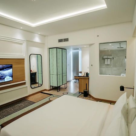 Luwansa Hotel And Convention Center مانادو المظهر الخارجي الصورة