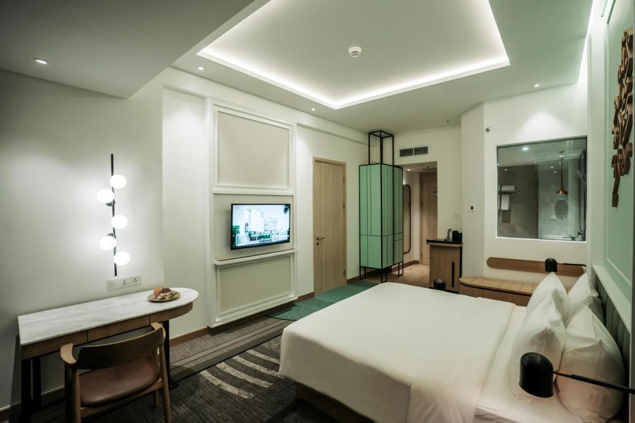 Luwansa Hotel And Convention Center مانادو المظهر الخارجي الصورة