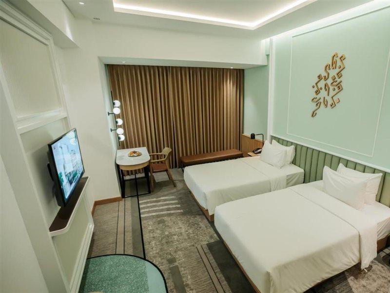 Luwansa Hotel And Convention Center مانادو المظهر الخارجي الصورة