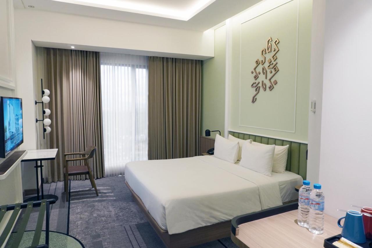 Luwansa Hotel And Convention Center مانادو المظهر الخارجي الصورة